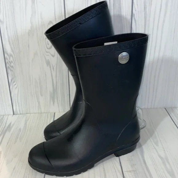 UGG Women's Sienna Rain - Picture 2 of 6